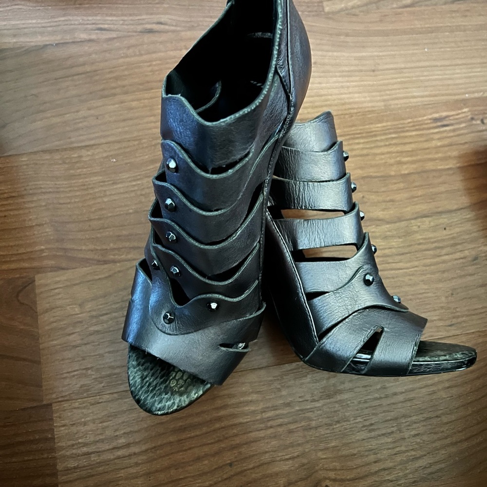 Black House/White House Caged Booties, size 8